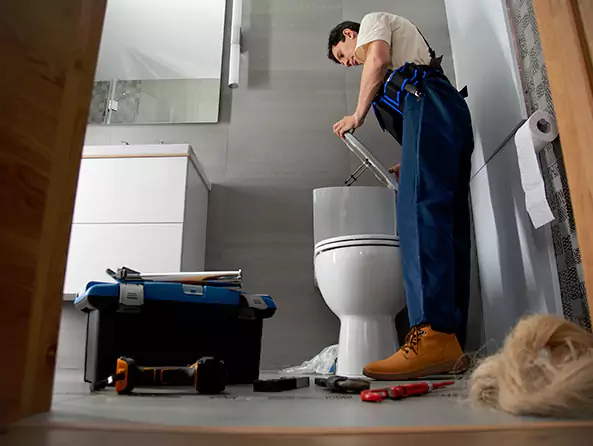 Why Choose Master Plumbing Newton for Emergency Plumber in Newton, MA?